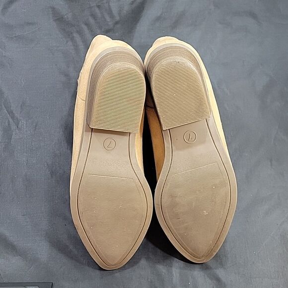 UNIVERSAL THREAD POINTED TOE LOW BLOCK HEEL ANKLE BOOTIE - Picture 14 of 16